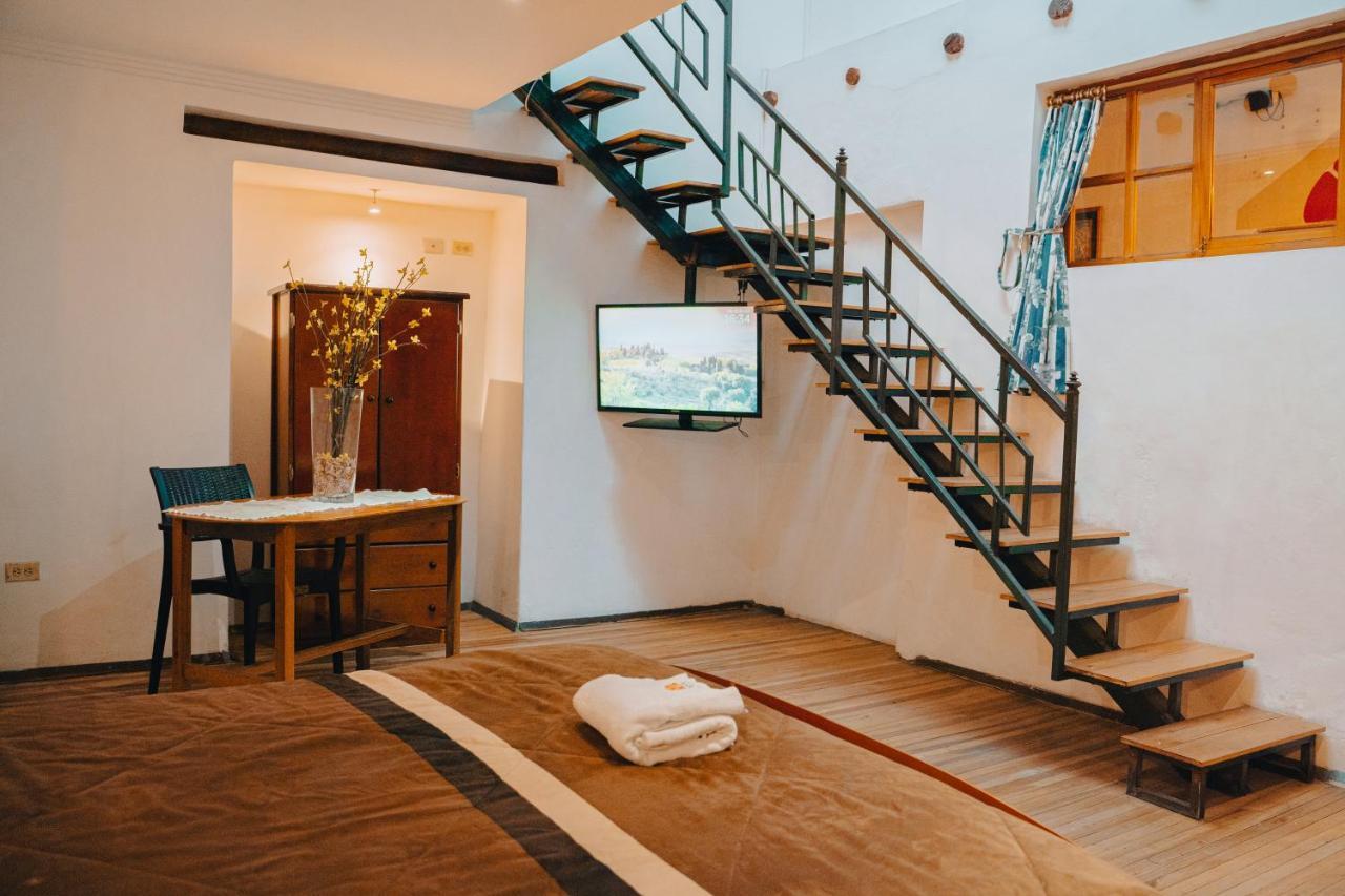 Hotel Casa Del Barranco กูเอ็งกา ภายนอก รูปภาพ
