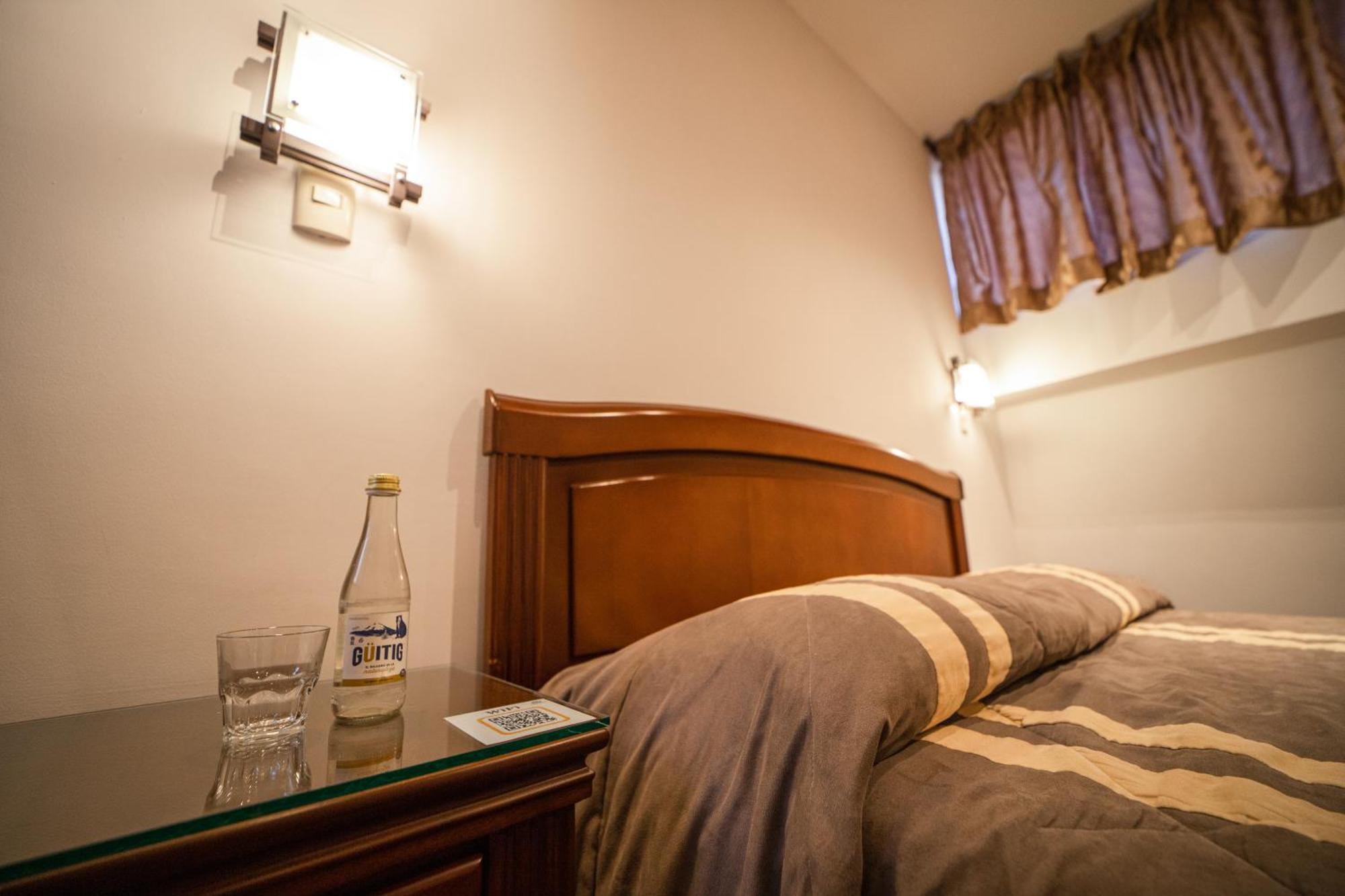 Hotel Casa Del Barranco กูเอ็งกา ภายนอก รูปภาพ