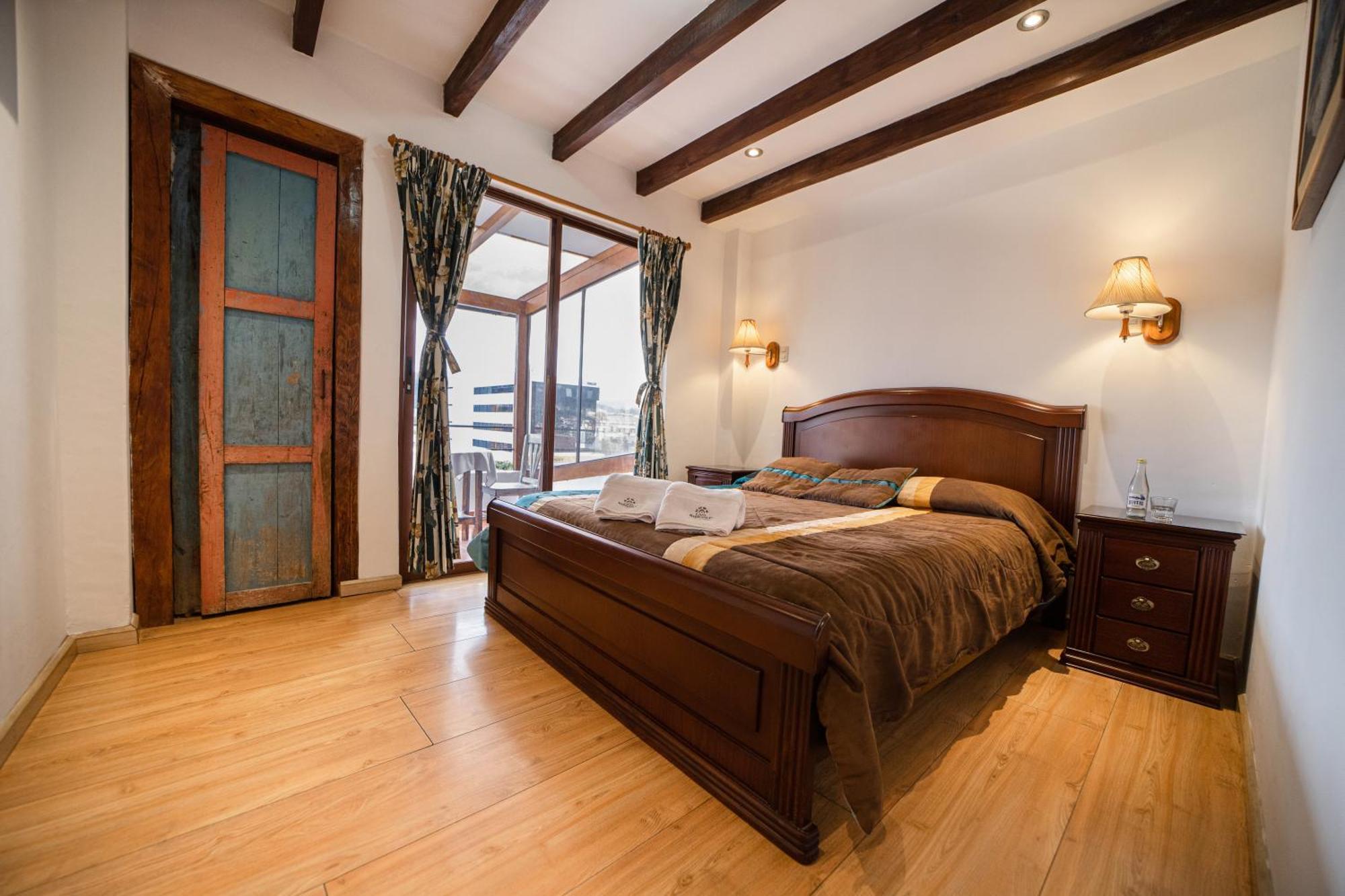 Hotel Casa Del Barranco กูเอ็งกา ภายนอก รูปภาพ
