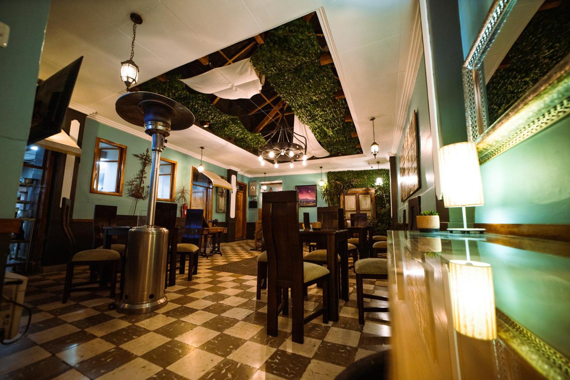 Hotel Casa Del Barranco กูเอ็งกา ภายนอก รูปภาพ