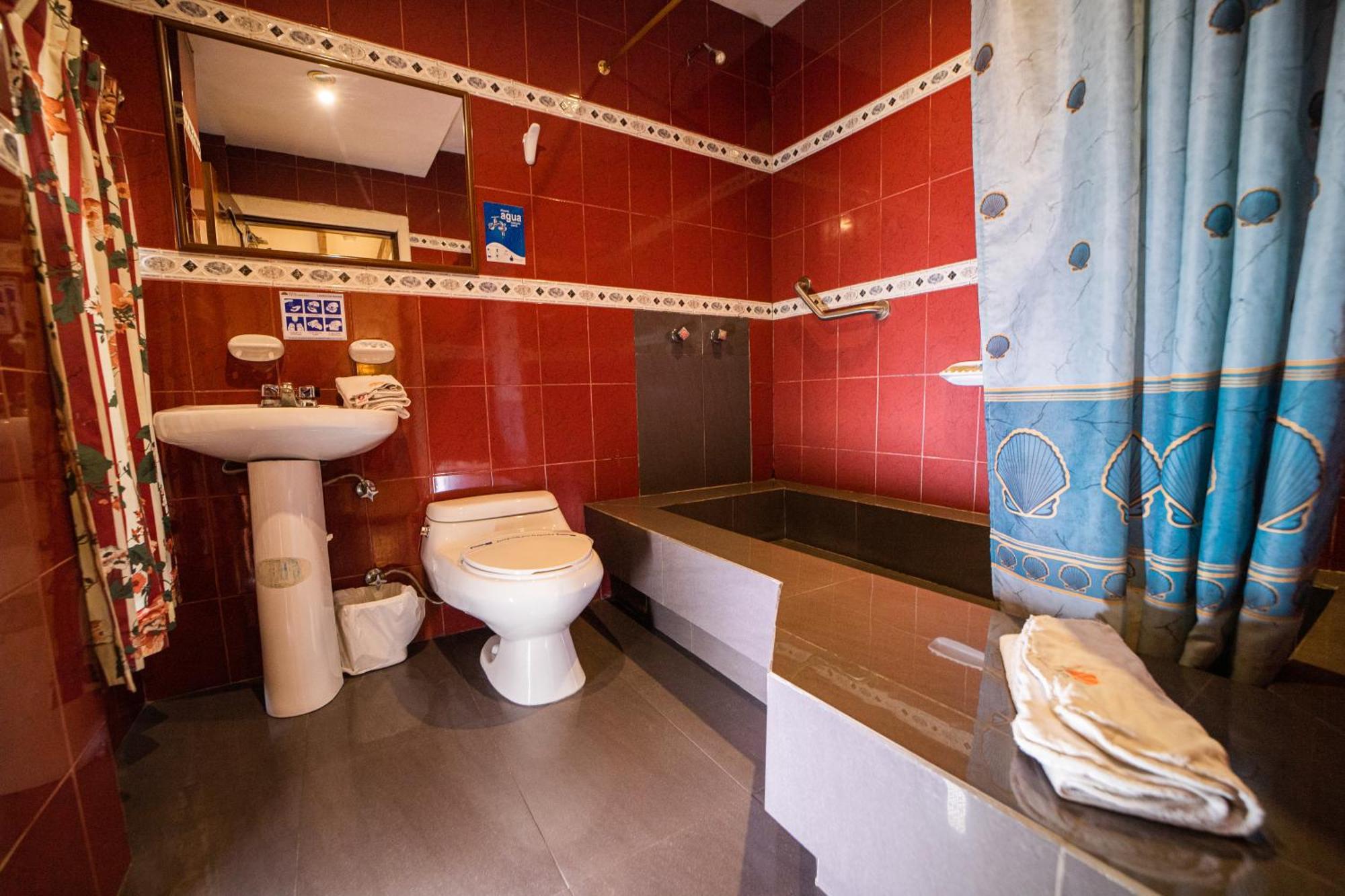 Hotel Casa Del Barranco กูเอ็งกา ภายนอก รูปภาพ
